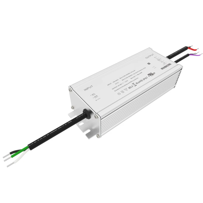 محرك LED بتيار مستمر 20 وات - 30 وات